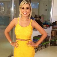 Andressa Urach pede demissão da RedeTV! três dias após voltar ao trabalho