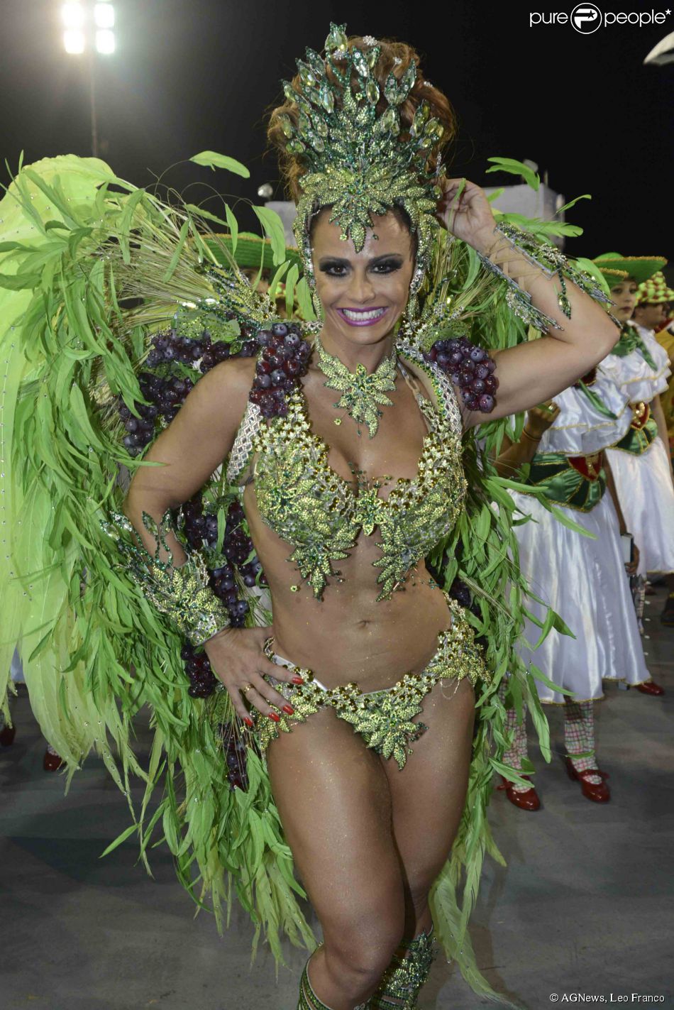 Viviane Araújo, de 'Império', abre o Carnaval de SP e ...