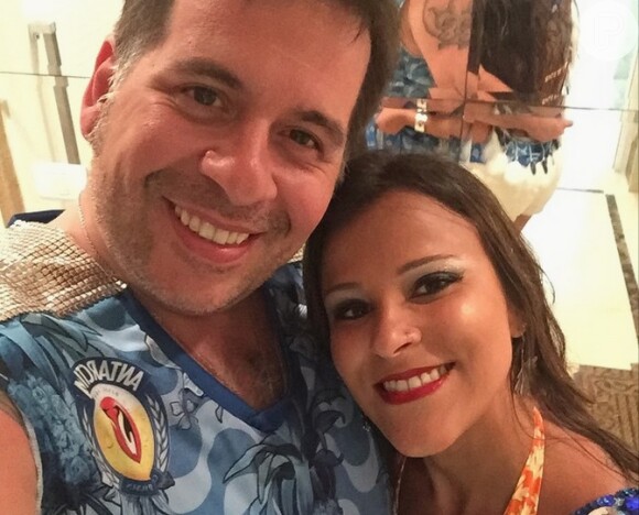 Leandro Hassum diz que vai evitar beber e brinca: 'Ela (mulher dele, Karina), bebe por mim'