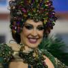 Claudia Raia abre o desfile da Beija-Flor. Ela completa 30 anos na folia em 2015