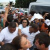 Ivete Sangalo reza na Igreja de Nosso Senhor do Bonfim após agitar Carnaval de Salvador, na Bahia