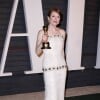 Julianne Moore usou o mesmo look no Oscar e na festa da Vanity Fair