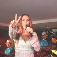 Ivete Sangalo faz show em camarote da Sapucaí antes das férias: 'Foi tudo lindo'