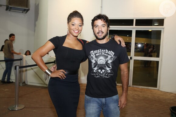Juliana Alves e o marido, Guilherme Duarte, estariam se reconciliando, diz o jornal 'O Dia' desta quarta-feira, 25 de fevereiro de 2015