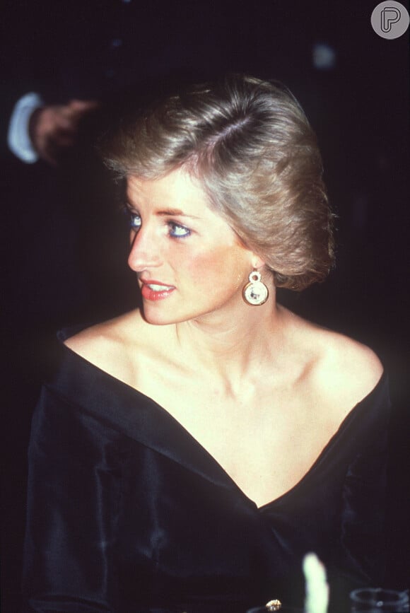 Princesa Diana morreu em 1997, após sofrer um acidente de carro, em Paris