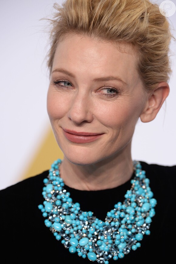 Cate Blanchett conta como concilia a vida de mãe, mulher e artista: 'Você vai errar, de qualquer forma. Então, resta fazer o seu melhor'
