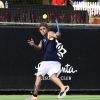 Esportista, Bieber mostrou que tem fôlego jogando tênis em um evento beneficente nos Estados Unidos