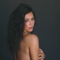 Kim Kardashian aparece nua em vídeo da nova temporada de seu reality show