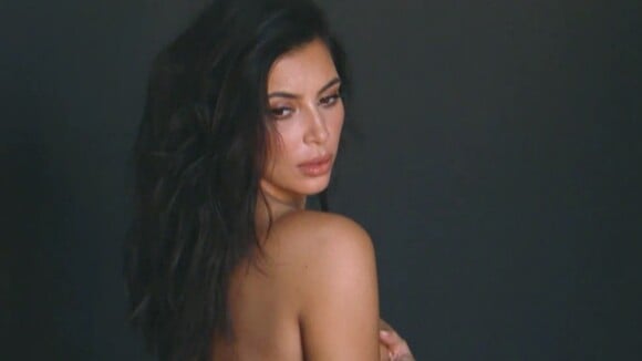 Kim Kardashian aparece nua em vídeo da nova temporada de seu reality show