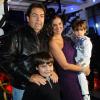Fausto Silva está casado com a jornalista Luciana Cardoso, com quem teve dois filhos, João Guilherme e Rodrigo