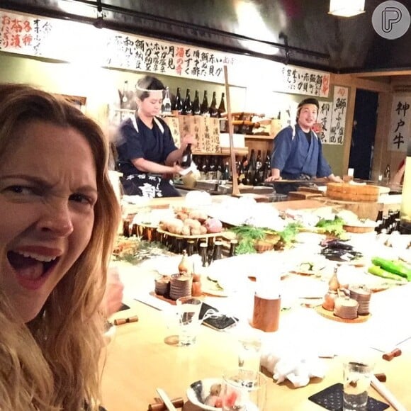 Drew Barrymore viaja para o Japão com o marido, Will Kopelman. Veja fotos!
