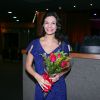 Helena Ranaldi recebeu flores por sua estreia 