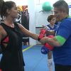 Isabella Santoni e Maria João treinam muay thai com o grão-mestre de arte marcial Flávio Almendra