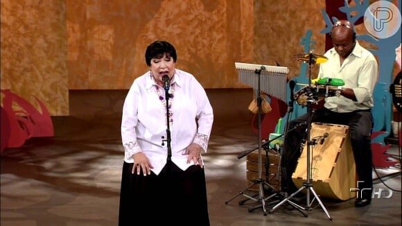 A dama da música sertaneja, Inezita Barroso, morreu por insuficiência respiratória aguda