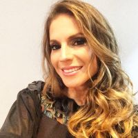 Atriz de 'Babilônia', Maíra Charken revela desejo: 'Beijar Fernanda Montenegro'