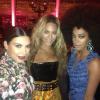 Kim Kardashian, Beyonce e Solange Knowles posam juntas no Met Gala 2013