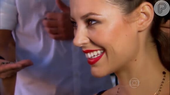 Paolla Oliveira também lembrou seus nove anos de TV Globo, no 'Estrelas', 4 de abril de 2015