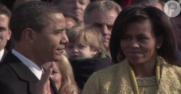 Até Barack Obama e Michelle Obama aparecem no clipe 'American Oxygen', de Rihanna