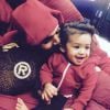 Chris Brown postou foto no Instagram ao lado da filha de dez meses, Royalty, e se derreteu pela menina. 'Um pedaço de mim'