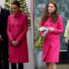Kate Middleton adora esse sobretudo cor-de-rosa. A peça de tom forte foi usado por ela em março de 2015 em um evento oficial em Londres e antes em uma visita ao Museu Memorial 11 de Setembro, em Nova York, em dezembro de 2014. O look é da grife Mulberry e é vendida por R$ 7.120