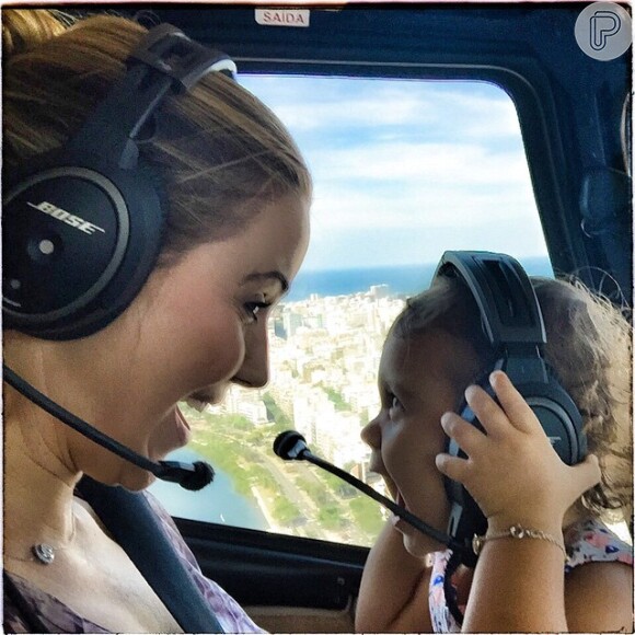 Não é difícil de encontrar fotos de Guilhermina Guinle se divertindo com a filha, Minna, no Instagram da atriz
