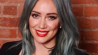 Hilary Duff encontra homem que conheceu no Tinder: 'Nunca saí com alguém normal'
