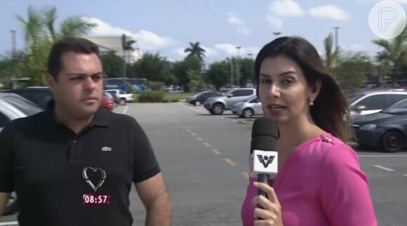 Repórter Tatyana Jorge, da TV Tribuna, afiliada da Rede Globo na Baixada Santista, foi assaltada durante entrevista ao vivo