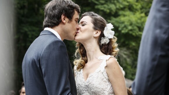 Último capítulo de 'Alto Astral': veja fotos do casamento de Laura e Caíque!