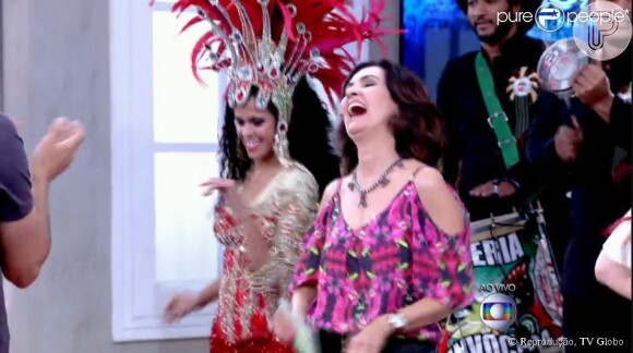 Fátima Bernardes se divertiu ao sambar no 'Encontro' no período de Carnaval carioca, em 2015