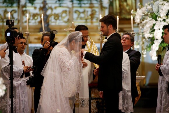 Preta Gil se casou com o personal trainer Rodrigo Godoy na Igreja Nossa Senhora do Carmo, no Centro do Rio de Janeiro