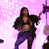 Nicki Minaj apostou na sensualidade para se apresentar no Billboard Music Awards 2015