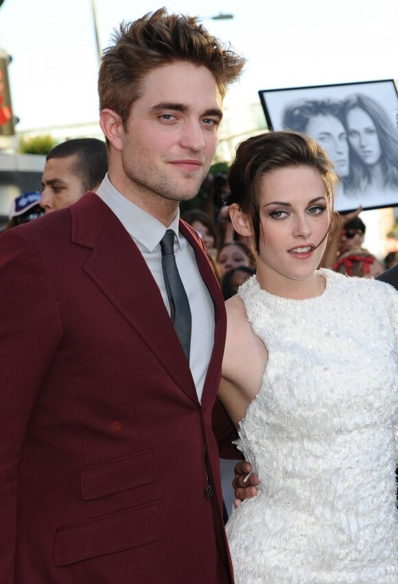 Robert Pattinson agora prefere as loiras e não quer ficar com ninguém parecido com Kristen Stewart