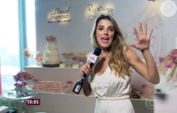 Rafa Brites usou o seu próprio vestido de noiva em reportagem do 'Mais Você' exibida nesta quinta-feira, 21 de maio de 2015