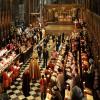 A Família Real entra na Abadia de Wesminster, em Londres, para a cerimônia religiosa de comemoração dos 60 anos de coroação da Rainha Elizabeth II