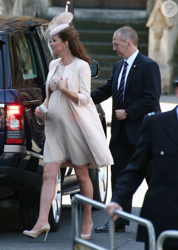 Sem seguir as tradições, Kate Middleton terá um chá de bebê