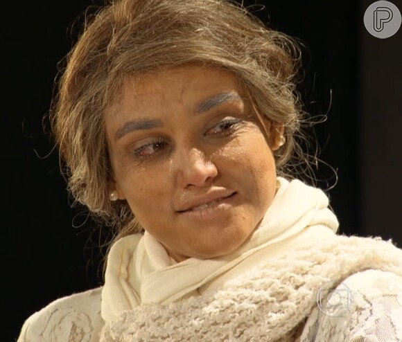 Débora Nascimento chora ao ver José Loreto com aparência de 70 anos, no 'Fantástico', em 7 de junho de 2015
