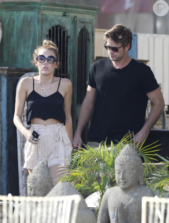 Miley Cyrus terminou recentemente noivado com Liam Hemsworth
