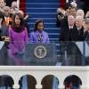 Durante a segunda posse de Barack Obama, em 21 de janeiro de 2013, Malia Obama vestiu um casaco lilás da J.Crew, que se esgotou na loja. A marca, inclusive, cessou a produção por causa da jovem 