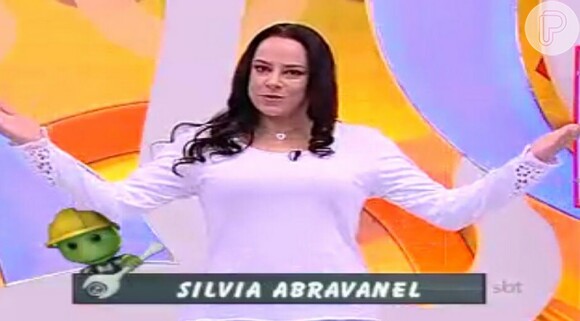 Silvia Abravanel assumiu o comando do matinal 'Bom Dia & Cia', após decisão judicial de afastar os apresentadores mirins Ana Julia e Matheus Ueta