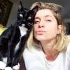 Letícia Spiller é dona do gatinho Sr. Banguela