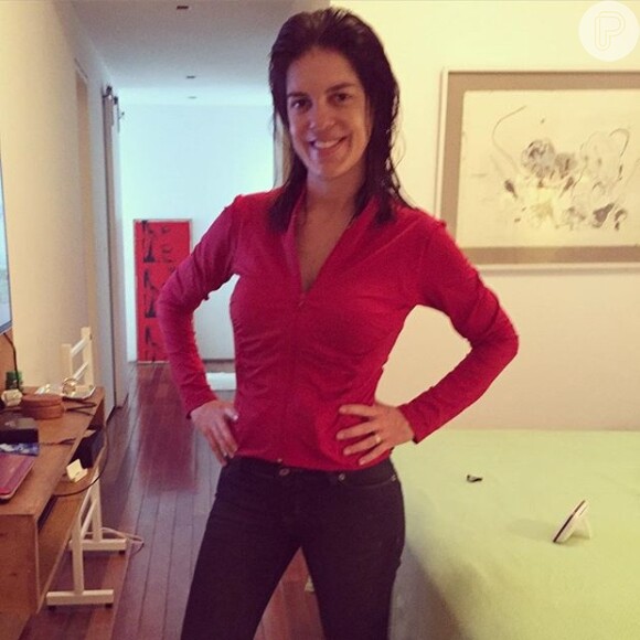Mariana Gross comemorou entrar na calça jeans: 'Alegria! Amamentar é tudo de bom'