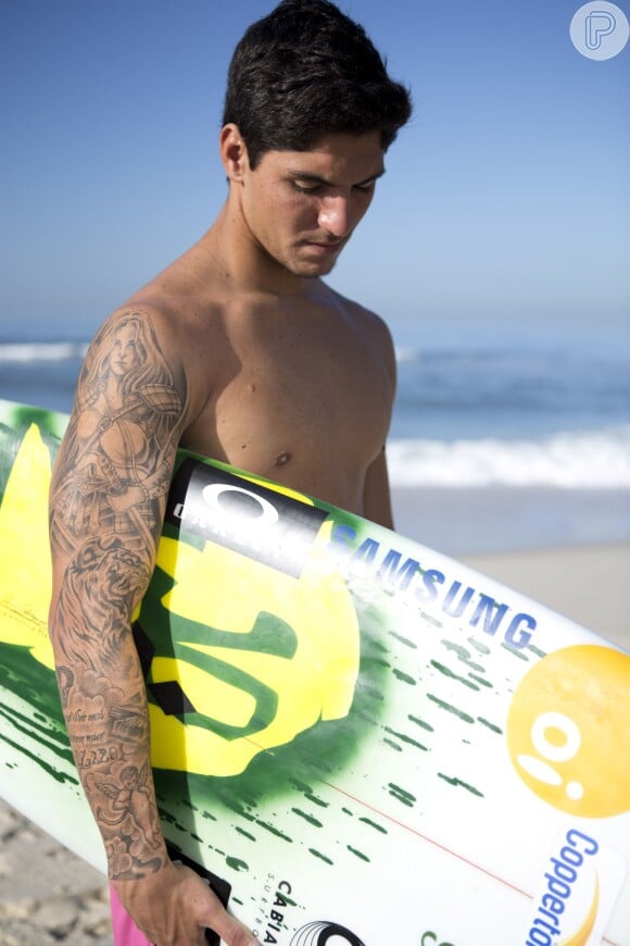 Medina é o primeiro brasileiro campeão de surfe