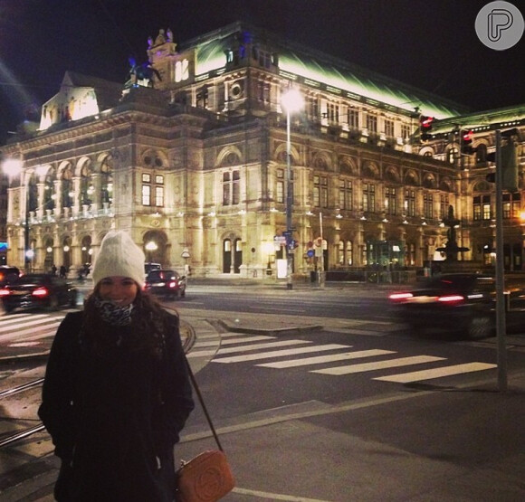 Bruna Marquezine também mostrou fotos de quando viajou para Viena, na Áustria (novembro de 2013)