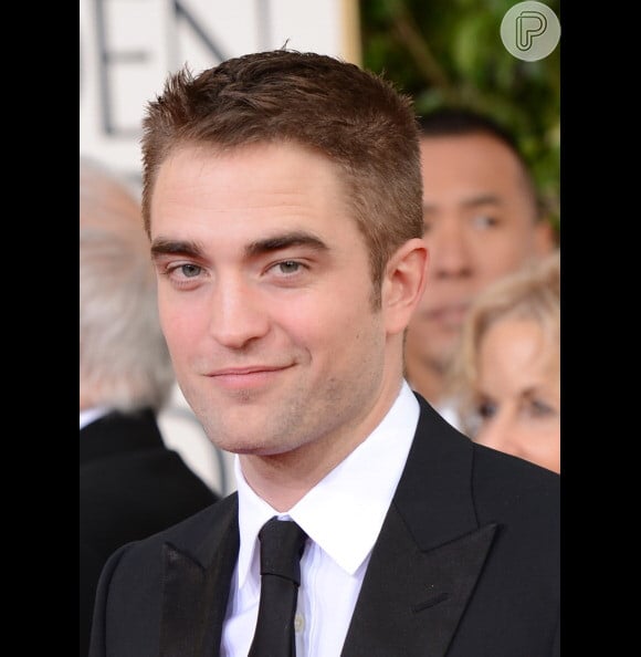 Uma fonte da 'US Magazine' declarou que Robert Pattinson tem medo de ter um novo relacionamento