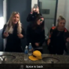 Descontraídas, as meninas dançaram Spice Girls de frente pro espelho e Pugliesi postou no Snapchat. 'Desafiados' estreia em outubro, no Caldeirão