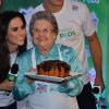 Palmirinha Onofre levou um bolo para o evento, em São Paulo