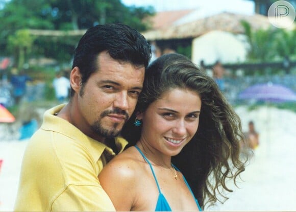 Na novela 'Corpo Dourado', em 1998, Felipe Camargo interpretou o secretário Tadeu, casado com Judy (Giovanna Antonelli)