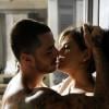 Felipe Titto comenta sobre cenas quentes com Bárbara Paz em 'Amor à Vida': 'Pegadas fortes', diz o ator em 3 de julho de 2013