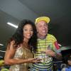 A atriz prestigiou a final da escolha de samba-enredo na Unidos da Tijuca