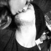 Sabrina Sato postou uma foto em que aparece beijando o namorado, João Vicente de Castro, em 5 de agosto de 2013: 'Muito orgulho do meu amor na Marília Gabriela'